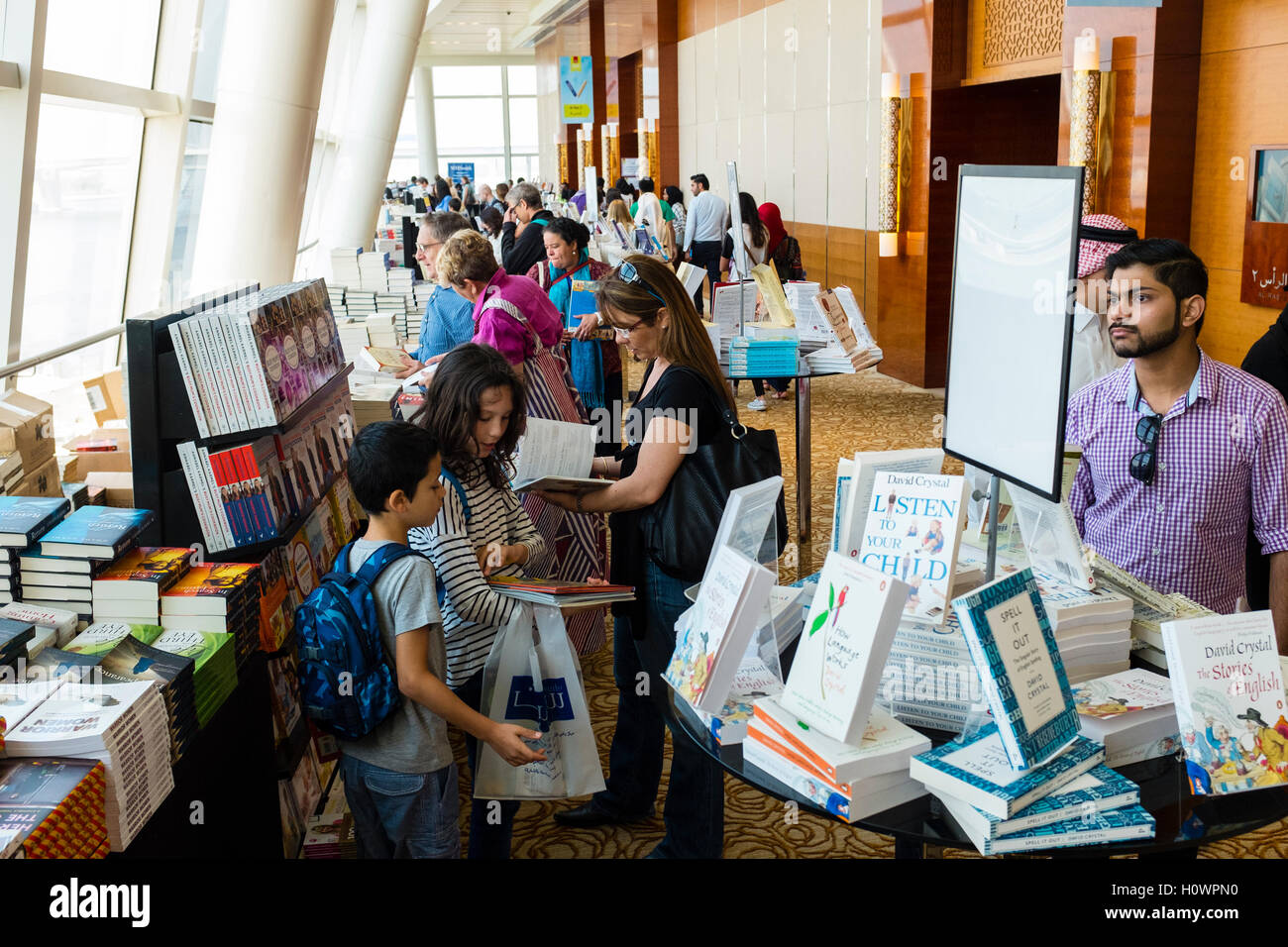 Innenraum des Veranstaltungsortes an Emirates Airlines Festival der Literatur 2016 in Dubai, Vereinigte Arabische Emirate Stockfoto