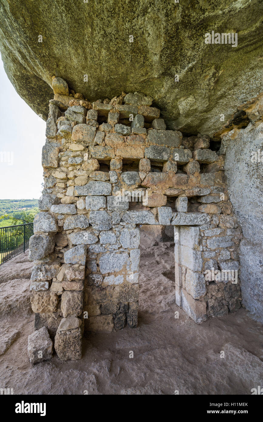 prähistorische Fundstätte von La Roque Saint-Christophe in Dordogne, Frankreich Stockfoto