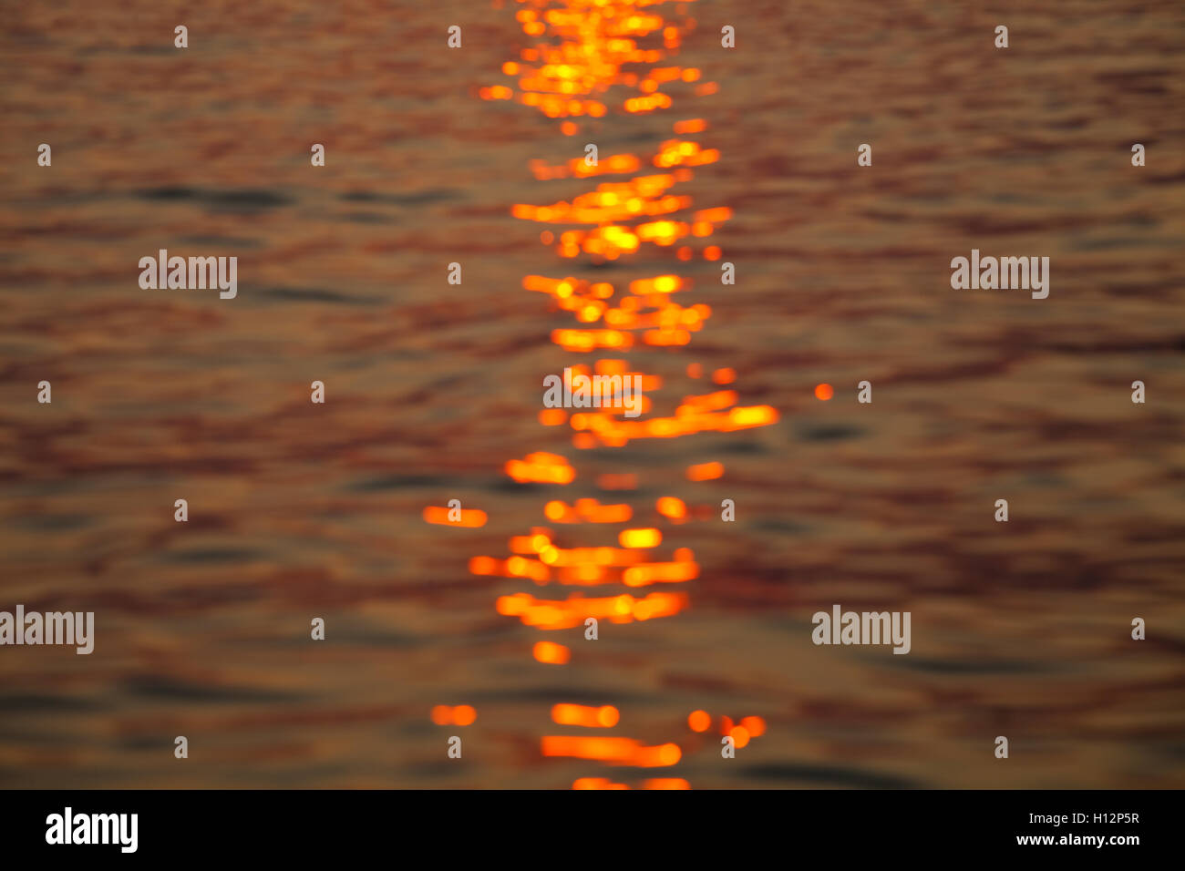Sonnenuntergang Wasserreflexion Stockfoto