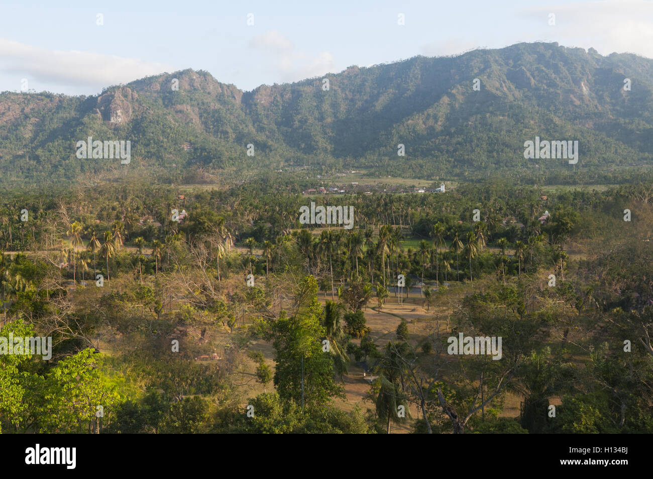 Compounds Stockfotos & Compounds Bilder - Alamy