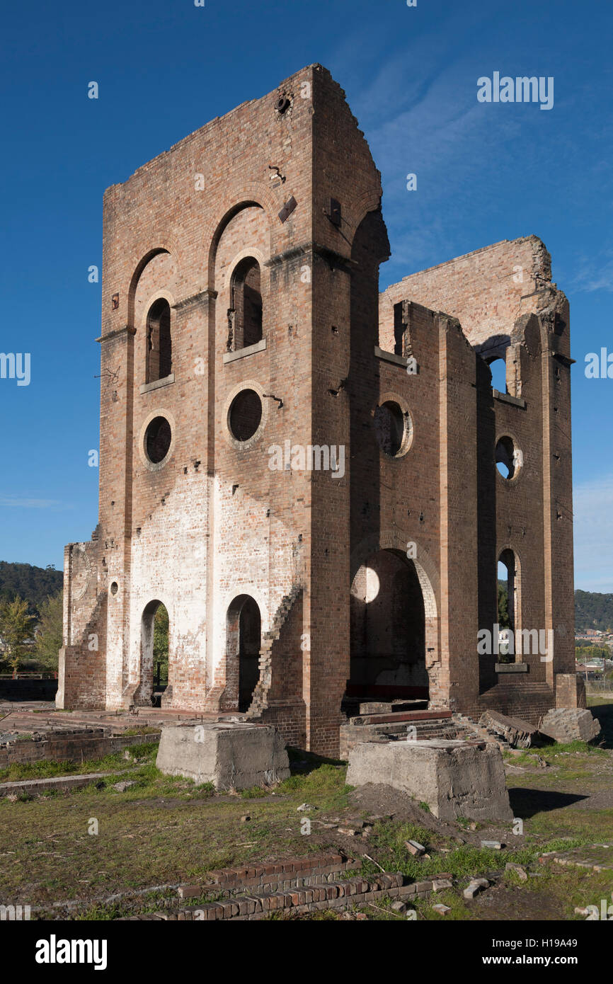 Diese Hochofen zeichnet den Beginn der Eisen- und Stahlindustrie in Australien Lithgow New South Wales Australien Stockfoto