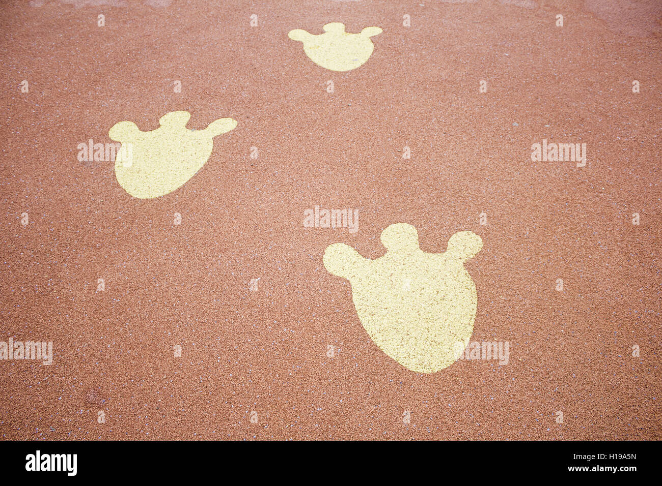 Tierische Spuren im Spielplatz, Deko und Freizeit Stockfoto