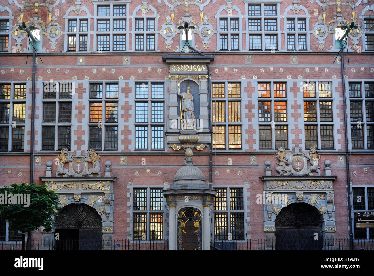 Polen. Danzig. Riesiges Waffenarsenal. 17. Jahrhundert. Manierismus. Der Architekt Anthony van Obbergen (1543-1611). Stockfoto