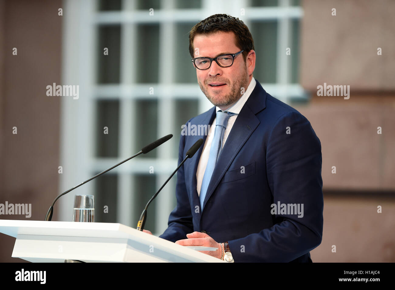 Berlin, Deutschland. 23. Sep, 2016. Ehemaliger deutscher Außenminister