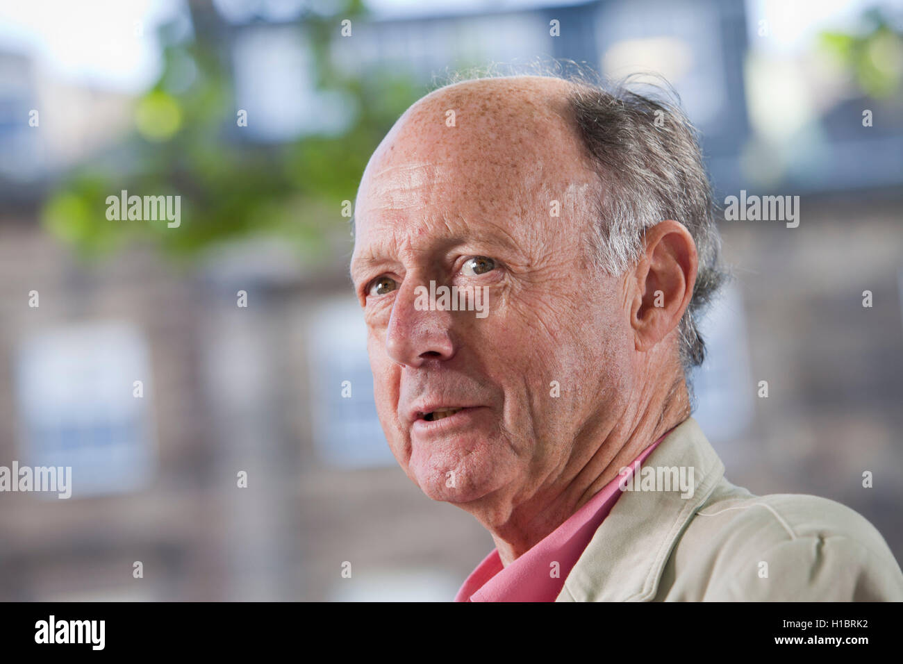 Walter Reid, der Autor des militärischen und politischen Geschichte, an das Edinburgh International Book Festival. Edinburgh, Schottland. 17. August 2016 Stockfoto