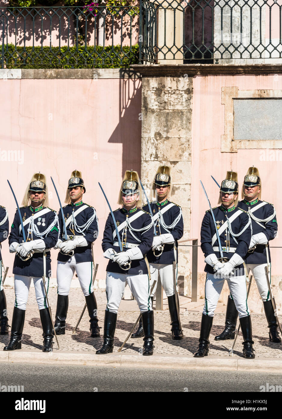 Einsatz der Nationalgarde zu Rede des portugiesischen Präsidenten Marcelo Rebelo de Sousa, Guarda Nacional Republicana, Lissabon Stockfoto