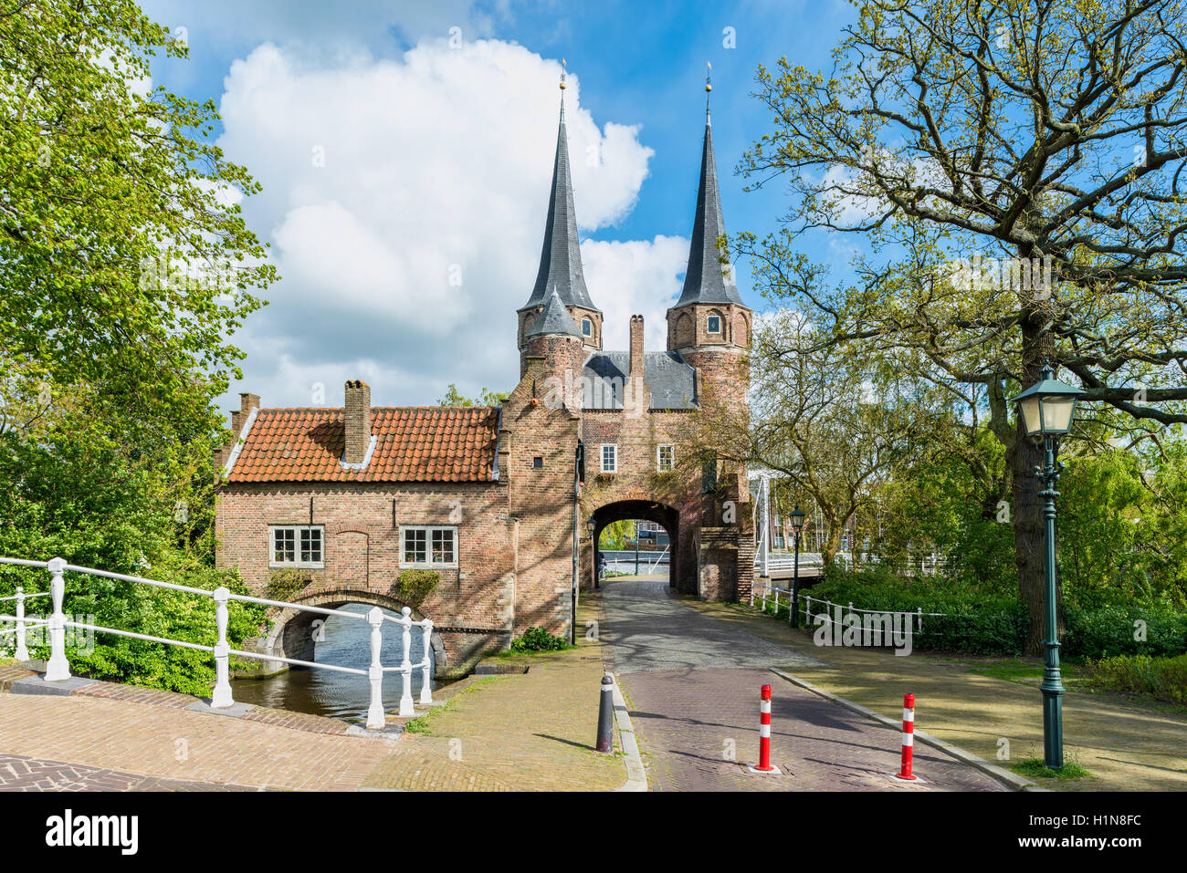 Oostpoort in Delft Niederlande Stockfoto
