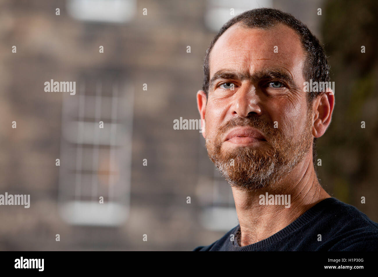 Robin Yassin-Kassab, britischer Autor, Herausgeber und Journalist bei Edinburgh International Book Festival. Edinburgh, Schottland. 18. August 2016 Stockfoto