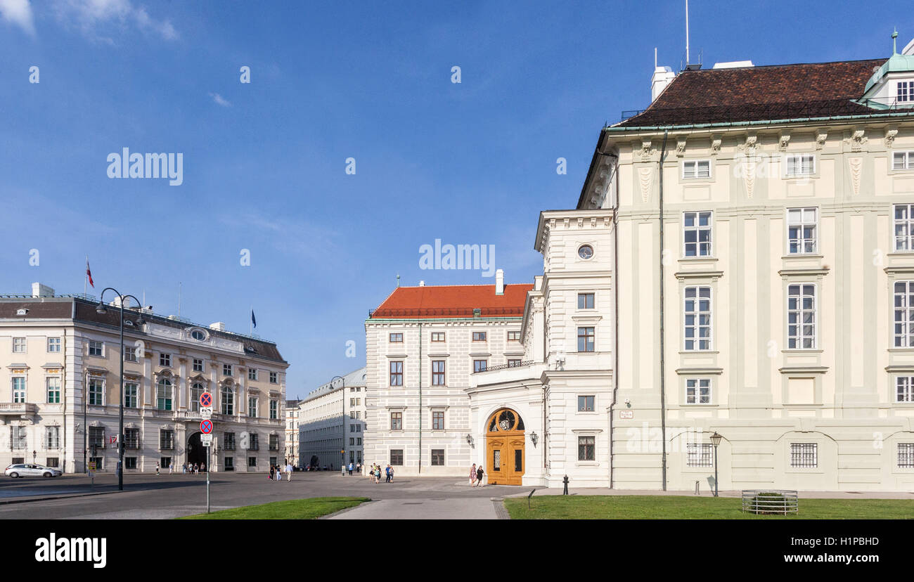 Hofburg Palace - Leopold Wing (R), der Sitz des Präsidenten von Österreich, Wien, Österreich, Europa Stockfoto