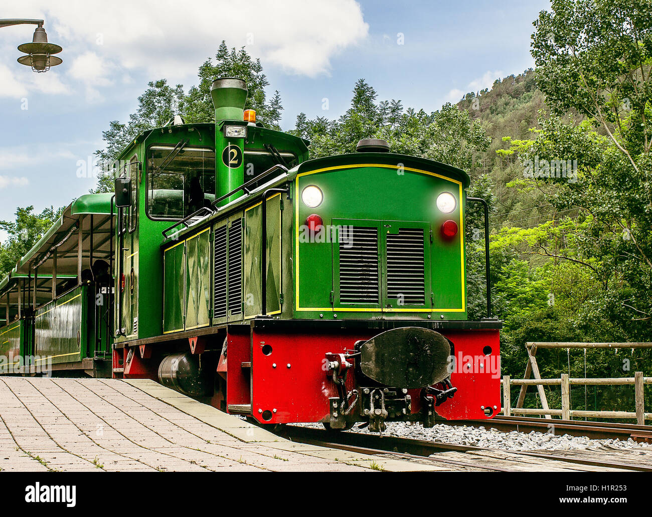 alten Zement Bahnstrecke, La Pobla de Lillet, Katalonien, Spanien Stockfoto