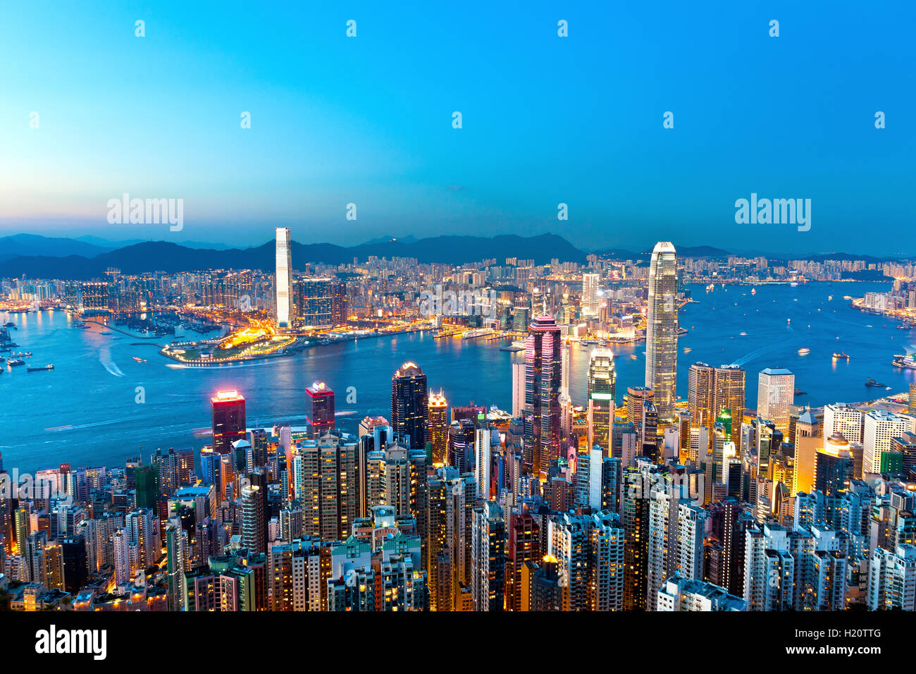 Hong Kong Skyline bei Nacht Stockfoto