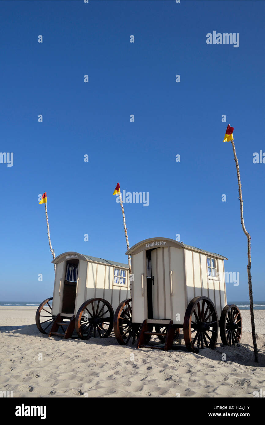 Ändern cubicle Wagen am Oststrand Weiße Düne Strand, Norderney, Ostfriesische Inseln, Niedersachsen, Deutschland Stockfoto