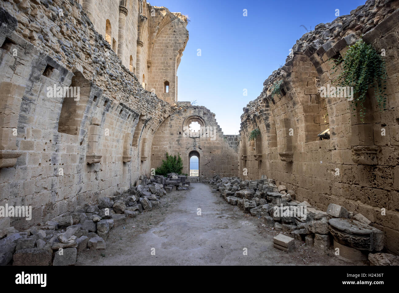 Bellapais Abbey im Dorf Bellapais in Nordzypern Stockfoto