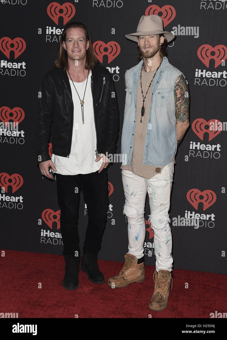 LAS VEGAS, NV - 24 SEPTEMBER: Florida Georgia Line am 2. Tag der 2016 iHeartRadio Music Festival in der T-Mobile Arena am 24. September 2016 in Las Vegas, Nevada. Bildnachweis: mpi99/MediaPunch Stockfoto