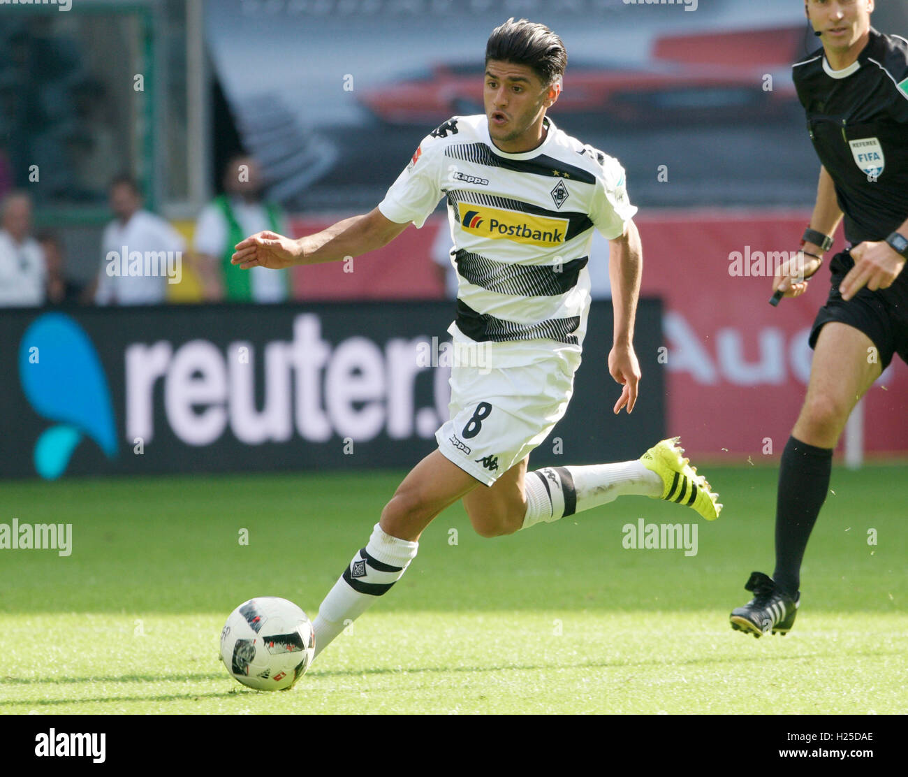 Borussia-Park Mönchengladbach, Deutschland. 24. September 2016. 1. Deutsche Fussball Bundesliga Saison 2016/17, Spieltag 5, Borussia Mšnchengladbach (Mönchengladbach, Gladbach) Vs FC Ingolstadt 04---Mahmoud Dahoud (Gladbach) Credit: Kolvenbach/Alamy Live-Nachrichten Stockfoto