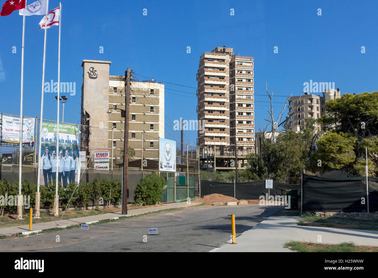 Verlassene Bauruinen in der unbewohnten Geist Stadt Famagusta Stockfoto