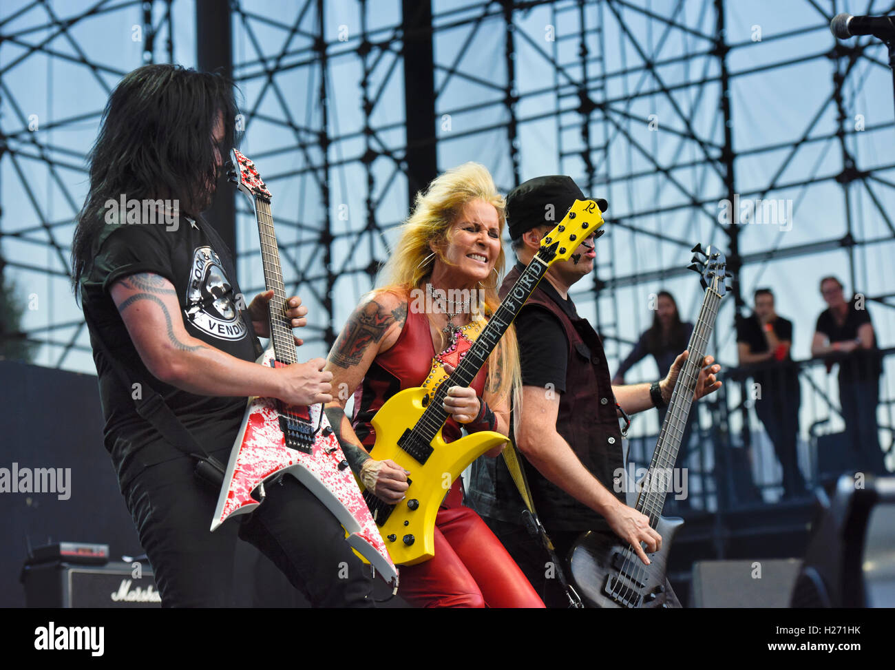 Lita ford 80s Fotos und Bildmaterial in hoher Auflösung Alamy