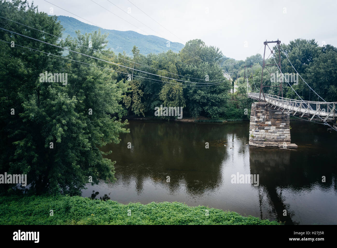 Schwingende Brücke in Buchanan, Virginia. Stockfoto