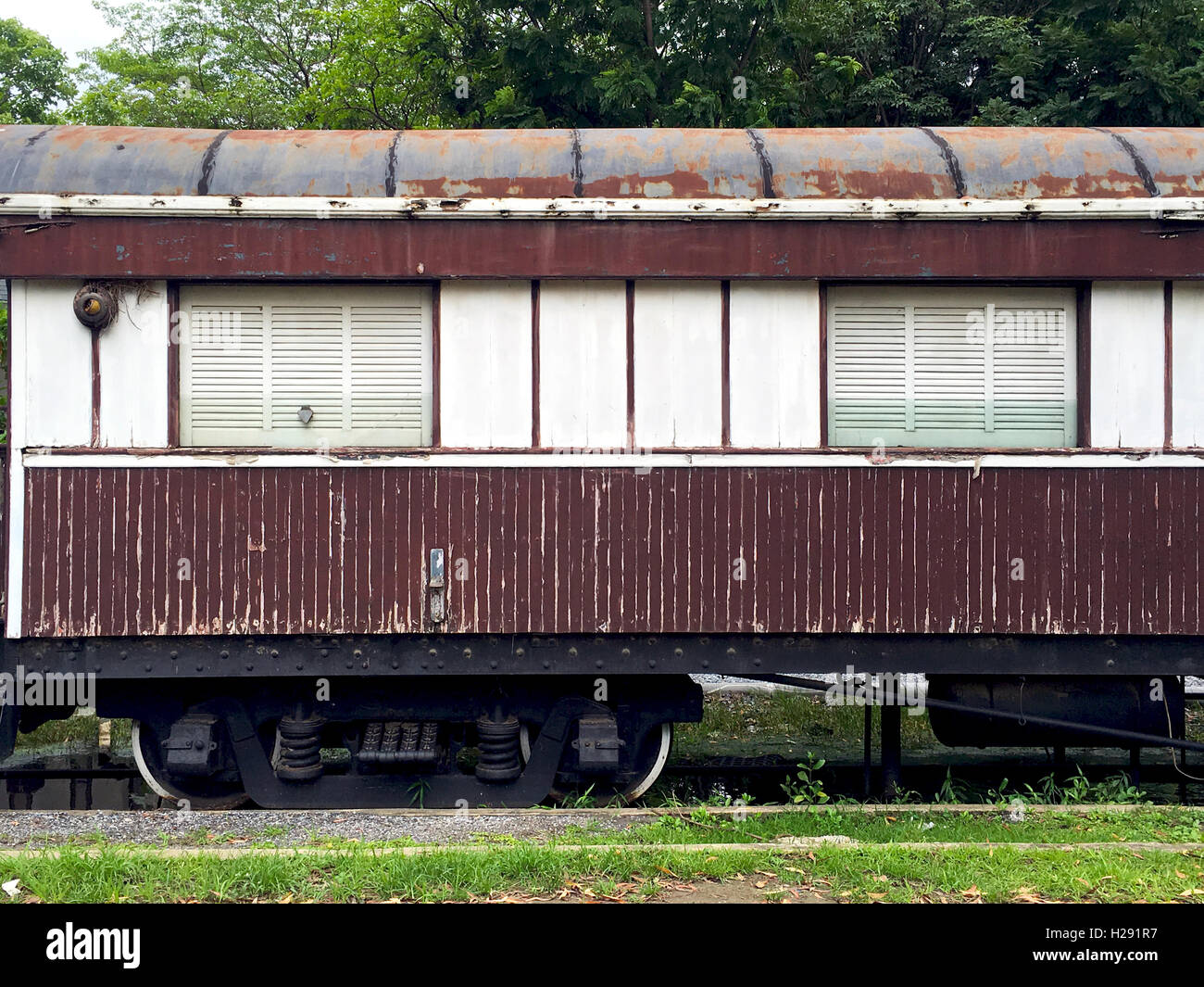 Vintage Holzeisenbahn Eisenbahn Transport Höhe in thailand Stockfoto