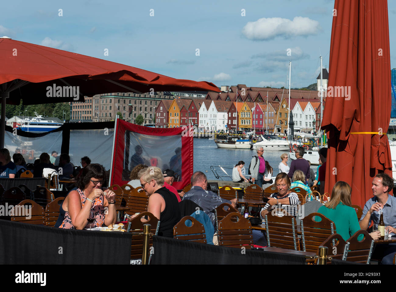 Bergen, Norwegens zweitgrößte Stadt. Bryggen (The Wharf), historische Hafengebiet aus dem 12. Jahrhundert. Stockfoto