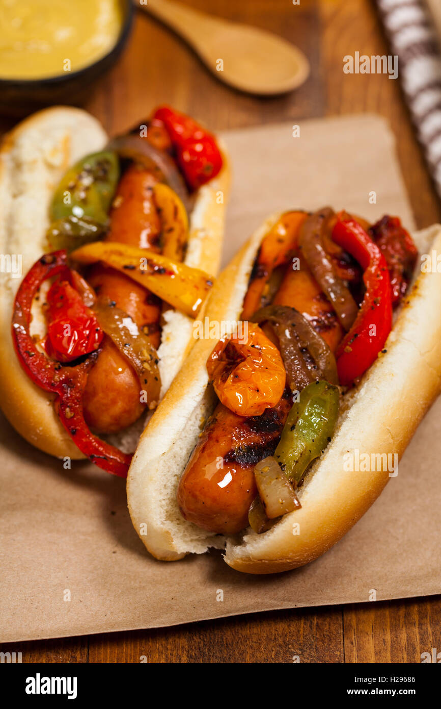 Wurst und gerösteten Paprika Sandwich Stockfoto