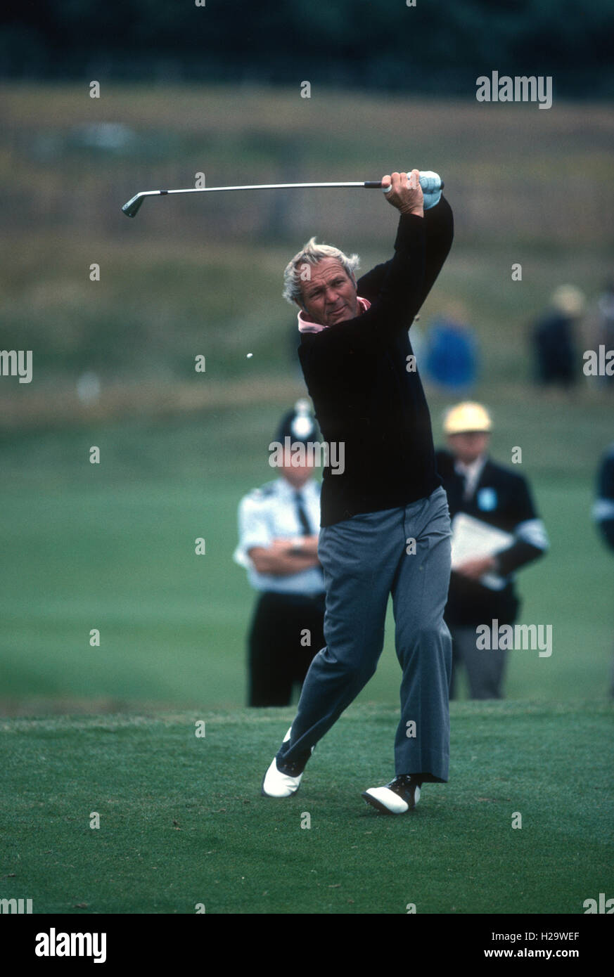 Sandwich, Großbritannien. 1981. Arnold Palmer, hier abgebildet in Aktion während der 1981 British Open in Royal St. George in der Nähe von Sandwich, England, verstarb am Sonntag, den 25. September im Alter von 87 Credit: Adam Stoltman/Alamy Live News Stockfoto