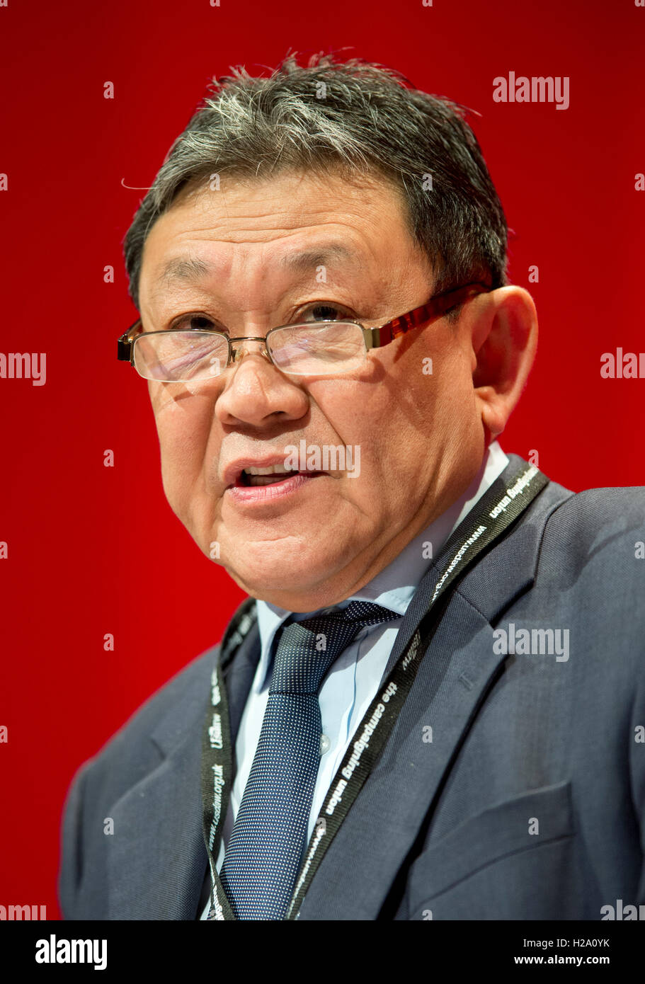 Liverpool, Vereinigtes Königreich. 26. September 2016. Sonny Leong CBE von Chinesisch für Arbeit spricht am zweiten Tag des Labour-Parteitag in Liverpool. Bildnachweis: Russell Hart/Alamy Live-Nachrichten. Stockfoto