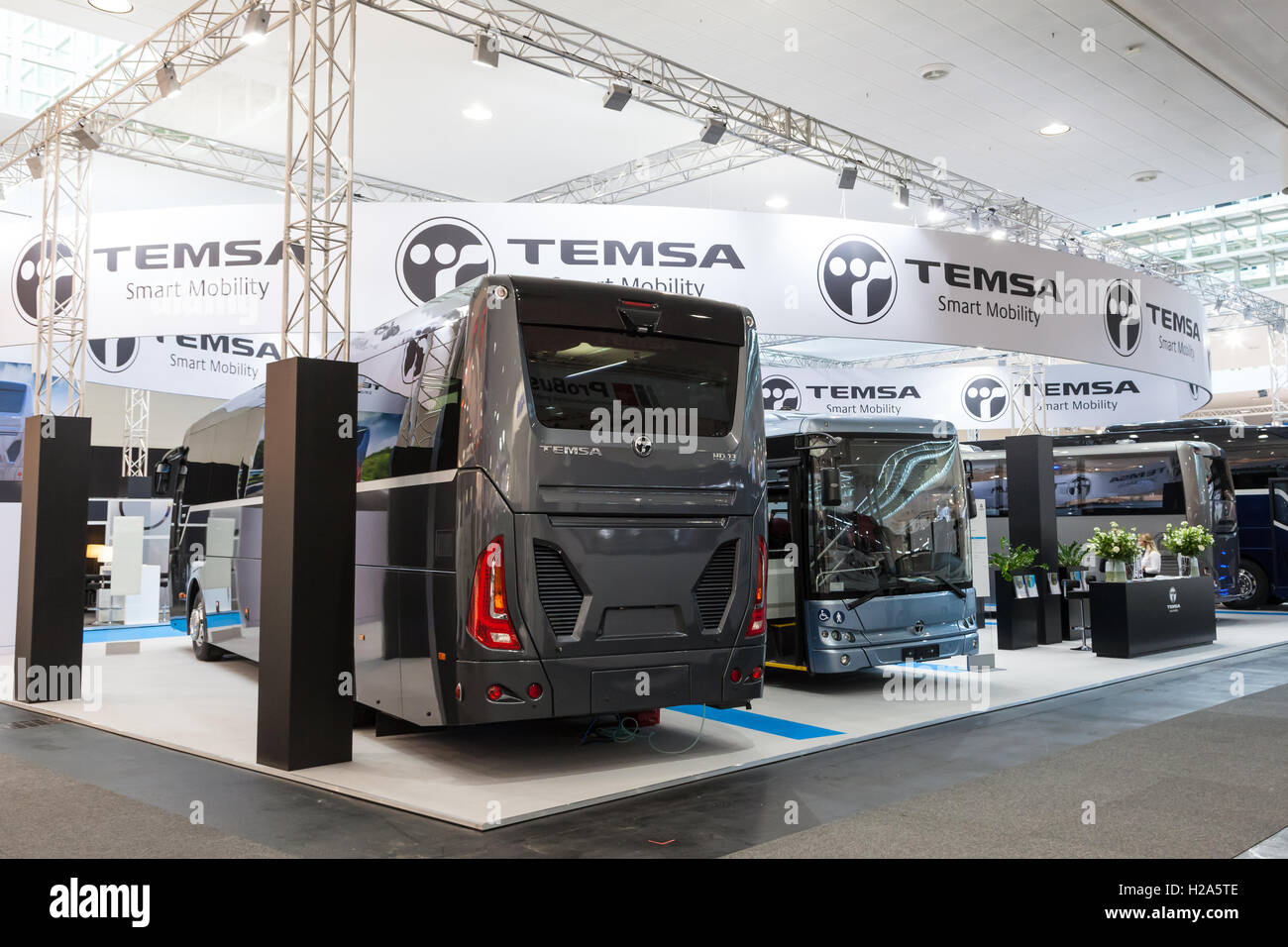 Neue Busse von der türkischen Firma TEMSA Stockfoto