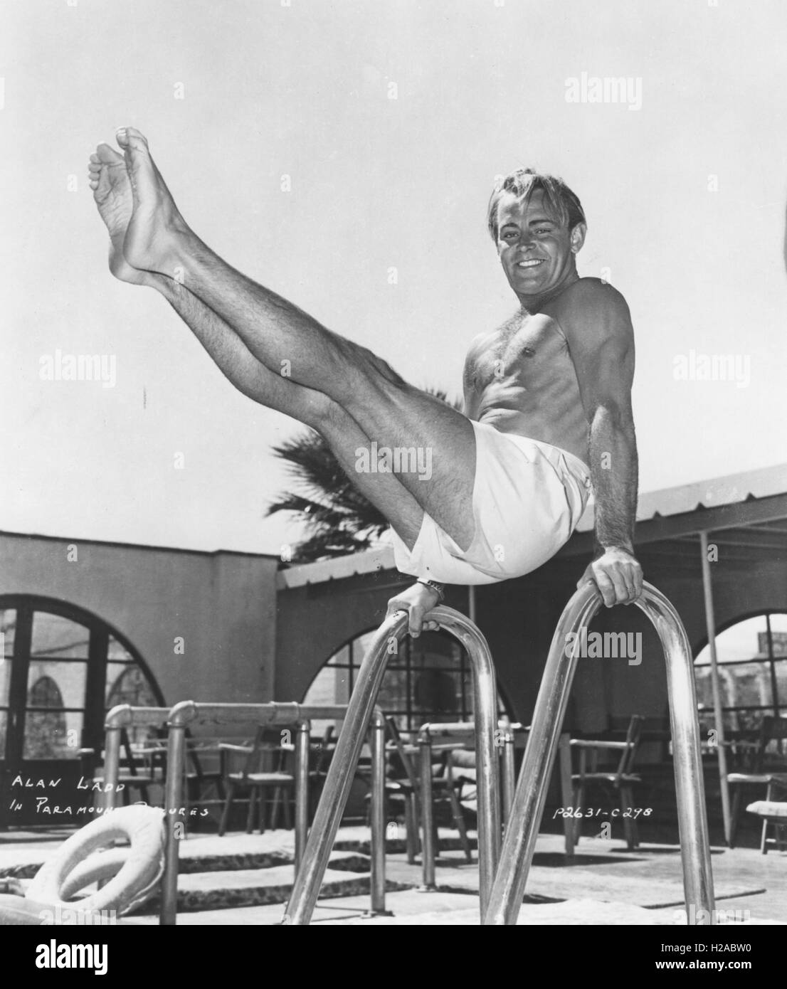 ALAN LADD (1913-1964) U.S. Schauspieler ca. 1955 Stockfoto