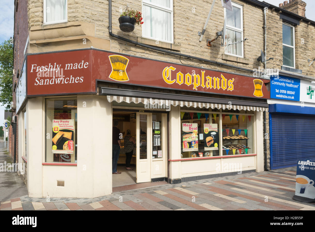 Cooplands Bäckerei und Sandwich Shop, Goldthorpe, South Yorkshire Stockfoto