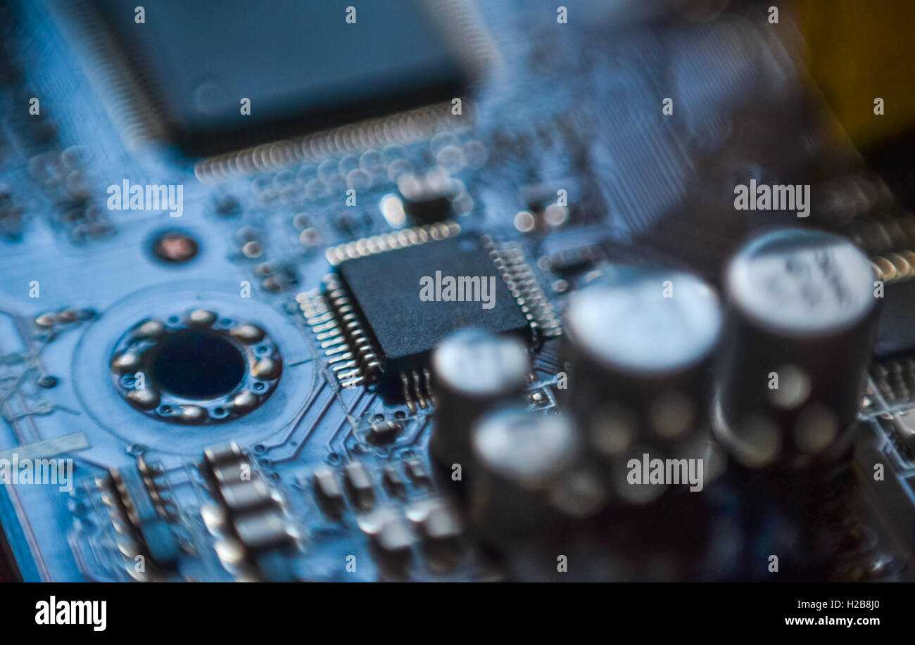 Computer-Motherboard-Mikro-Chip-Schaltung hautnah Stockfoto