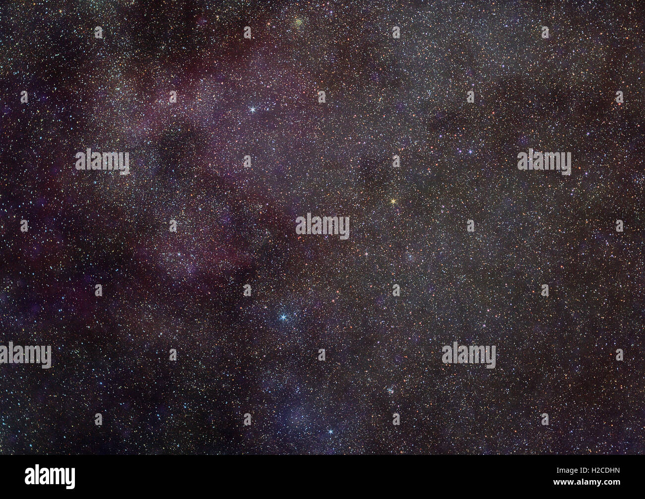 Astronomie-Space-Universum-Foto: Muster der Sterne des Sternbildes Cassiopea mit Milchstraße als Hintergrund. Stockfoto