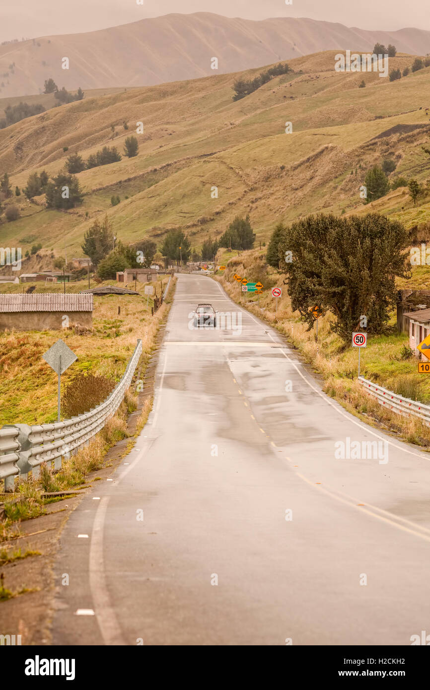 Panamericana-Highway, vorbei an den Atillo Lagune, Ecuador, Südamerika Stockfoto