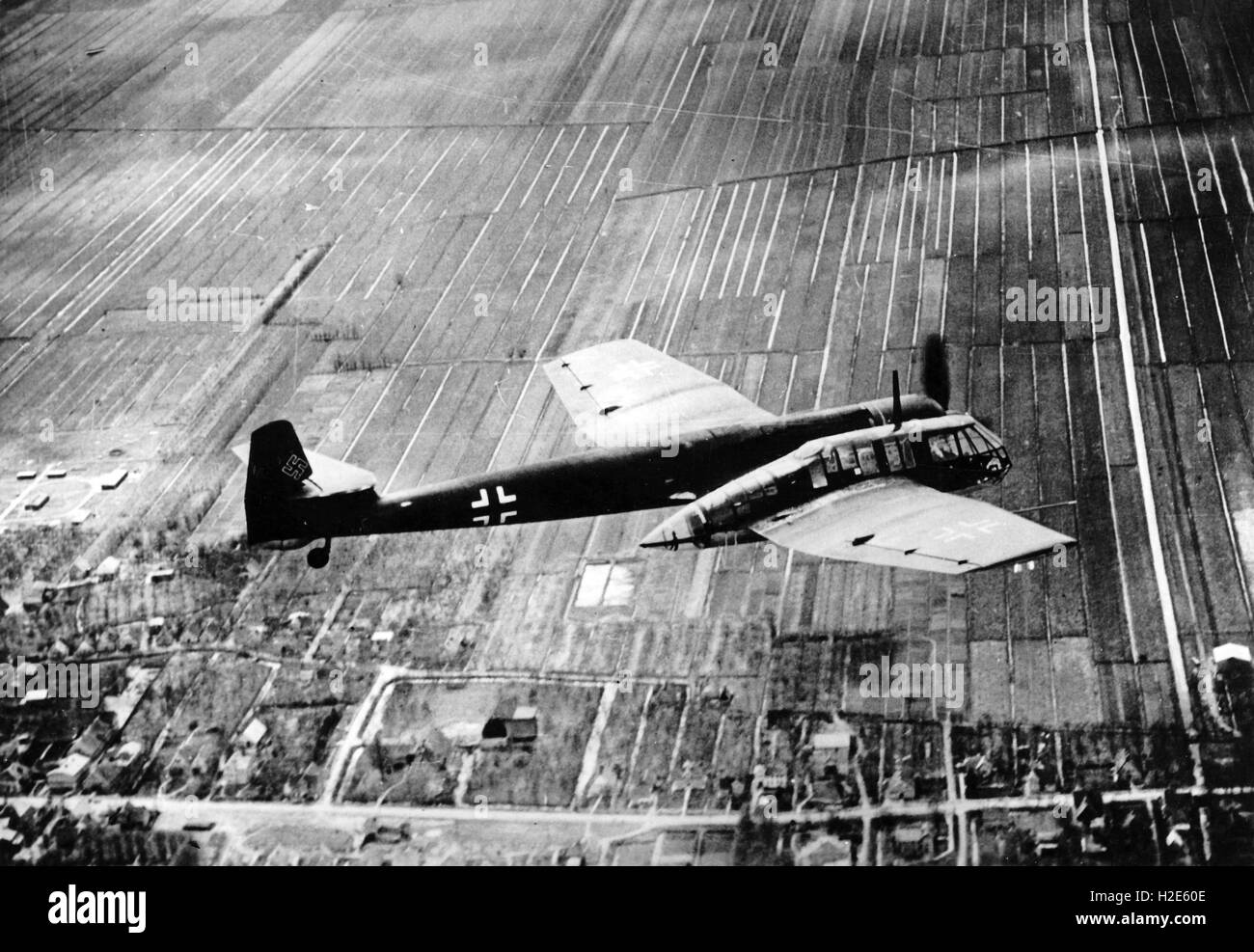 Das Bild der Nazi-Propaganda zeigt ein Flugzeug des Typs Blohm & Voss BV 141 der deutschen Wehrmacht. Das Foto wurde im Mai 1942 veröffentlicht. Fotoarchiv für Zeitgeschichte - KEIN KABELDIENST - | weltweite Nutzung Stockfoto