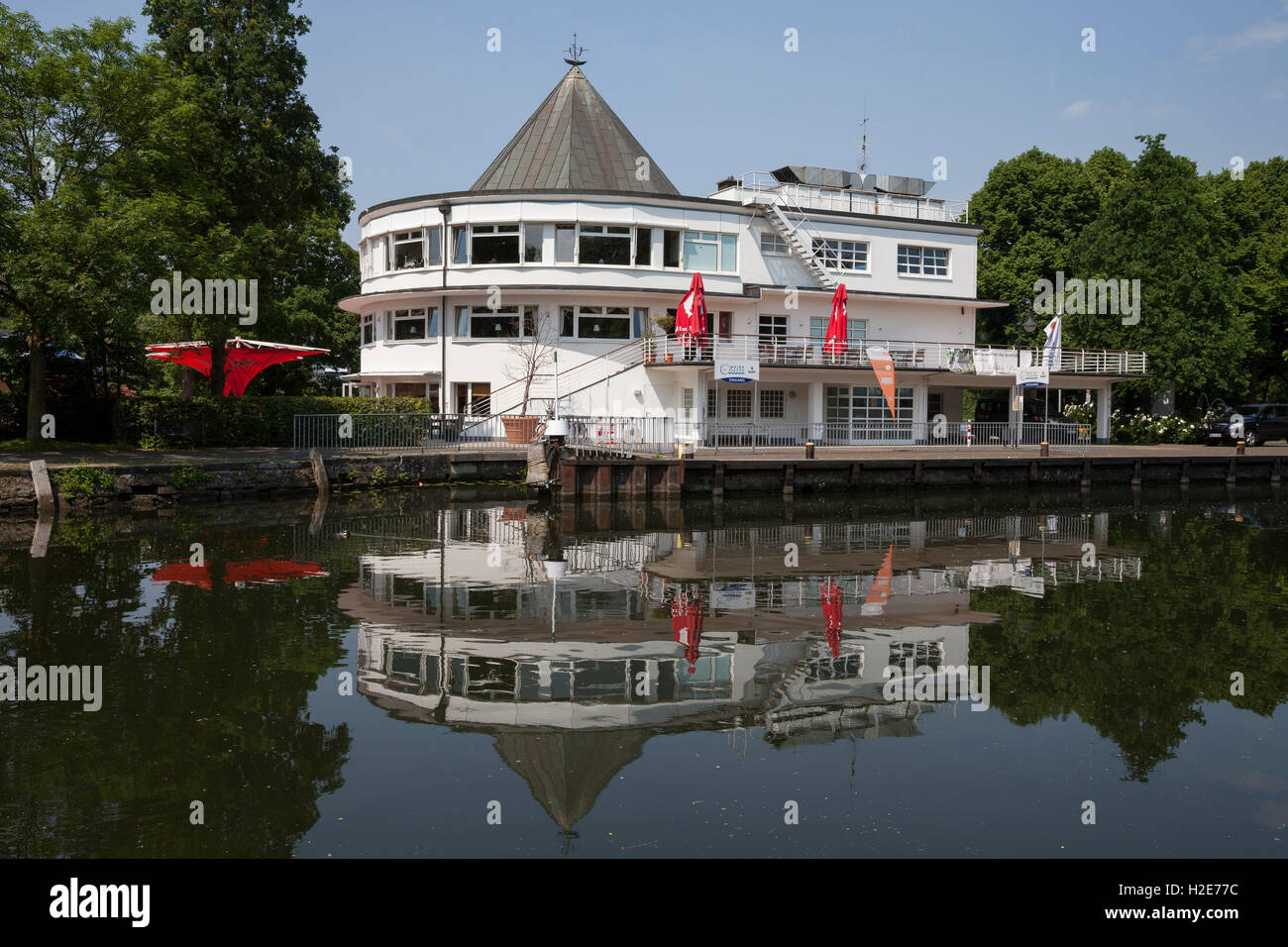 Rhein ruhr hafen mülheim -Fotos und -Bildmaterial in hoher Auflösung ...