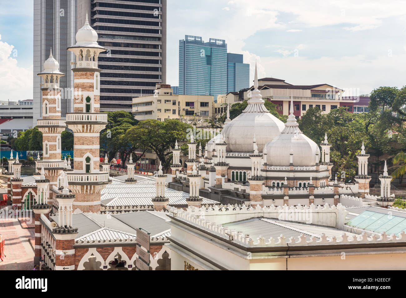 Jama Masjid (oder Moschee) in der Mitte das Geschäft Bezirk Hauptstadt Kuala Lumpur, Malaysia. Die Stadt ist ein wichtiger cen Stockfoto