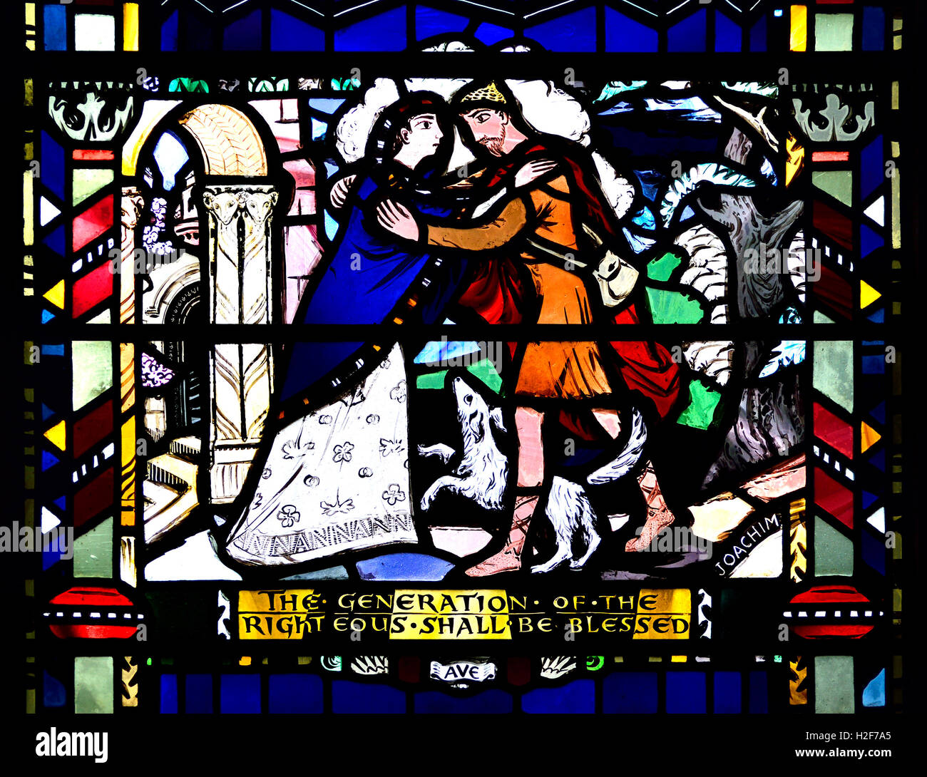 London, England, Vereinigtes Königreich. Kirche St Einkaufsmöglichkeiten in Ely Platz. Glasmalerei-Fenster: psalm 112 "die Generation der gerechten... Stockfoto