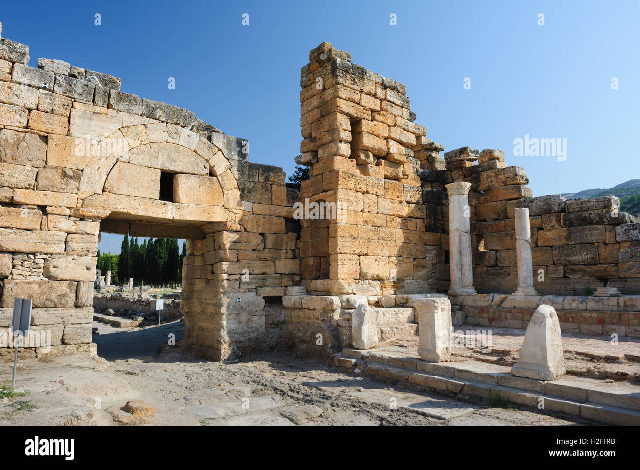 Ruinen von Hierapolis, jetzt Pamukkale Stockfoto