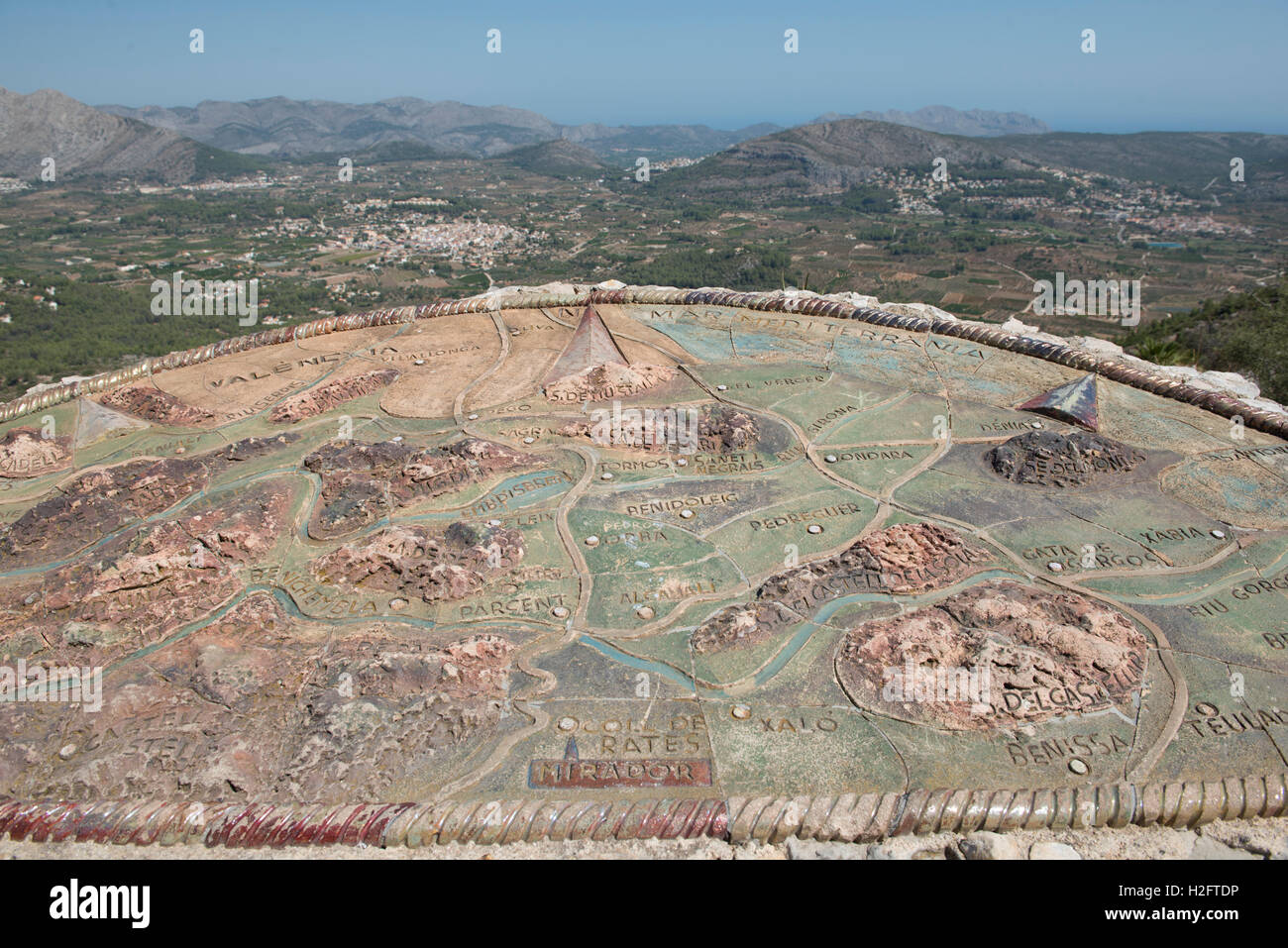 Blick vom Col de Rates, Dorf von Parcent, Pop-Tal, Provinz Alicante, Spanien Stockfoto
