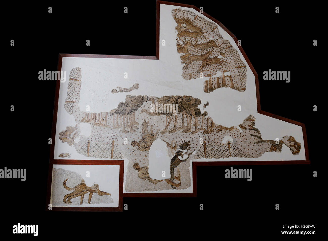 Großes Mosaik Fragment in der römischen Siedlung Thuburbo Maius Tunesiens aus dem vierten Jahrhundert n. Chr. entdeckt und zeigt eine Stockfoto