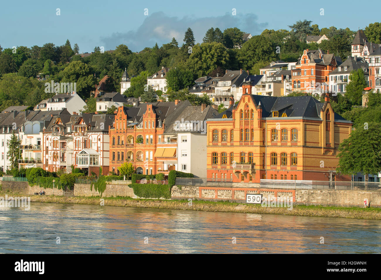 Am Flussufer Gehäuse, Pfaffendorf, Koblenz, Deutschland Stockfoto