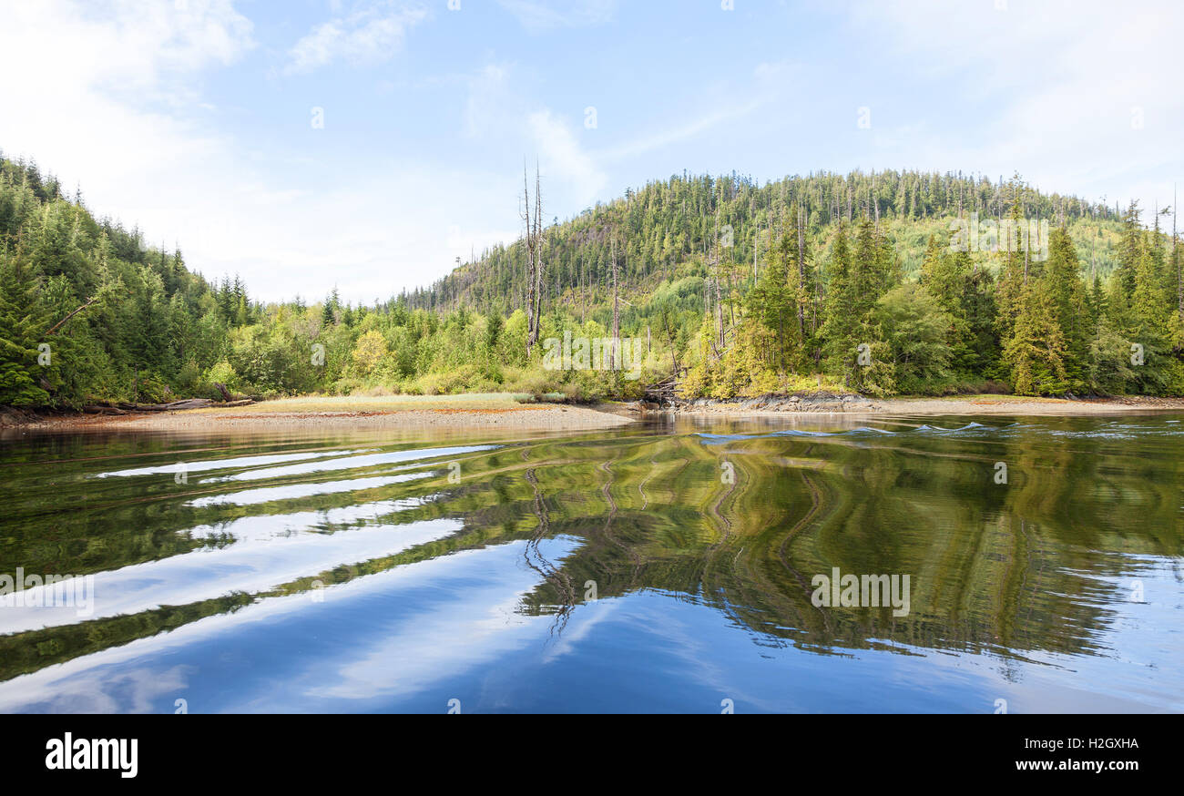 Gewässer in Ucluelet Halbinsel an der Westküste von Vancouver Island in British Columbia, Kanada. Stockfoto