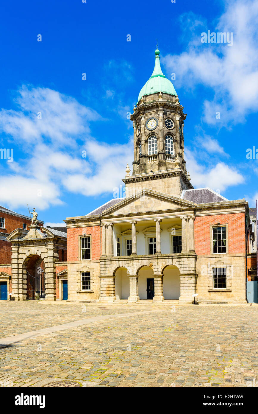 Der Bedford-Turm im großen Innenhof des Schloss von Dublin, Irland Stockfoto