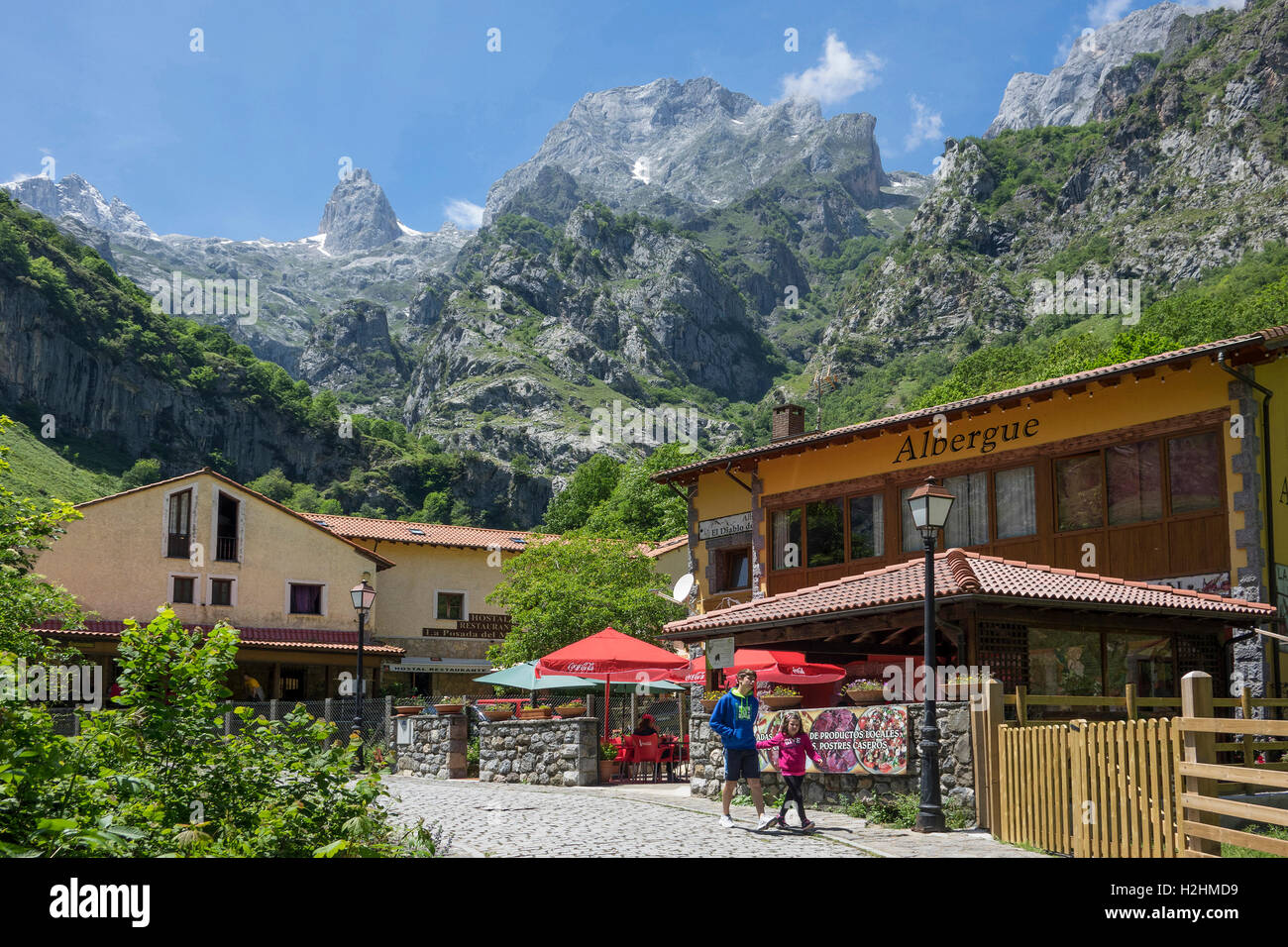 Spanien, Leon, Picos de Europa, Kain Valdeon, kümmert sich Tal Stockfoto