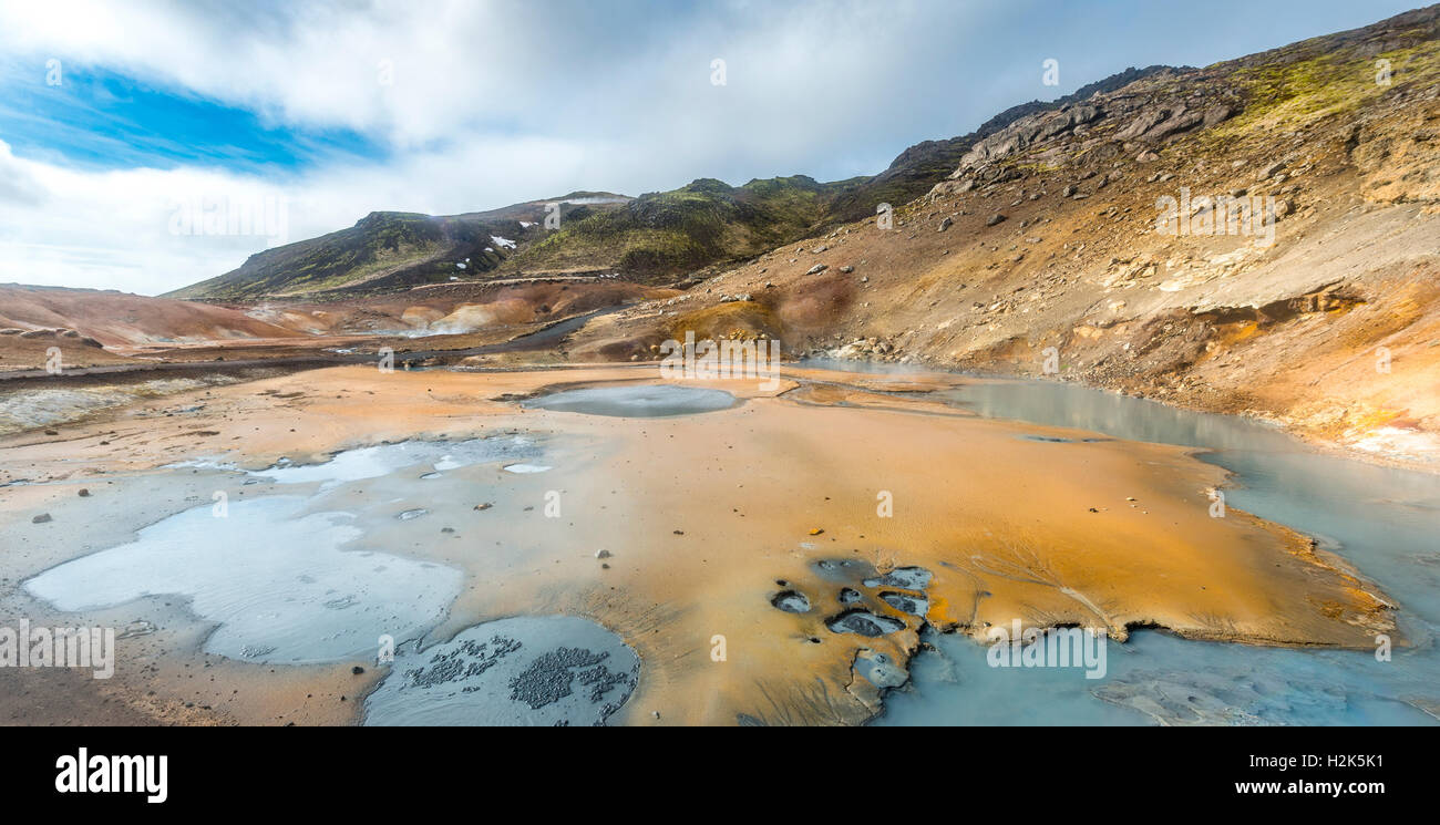 Dampfenden geothermalen Gebiet Seltún, Krýsuvík Vulkansystem, Boden, Reykjanesfólkvangur Naturschutzgebiet, Island Stockfoto
