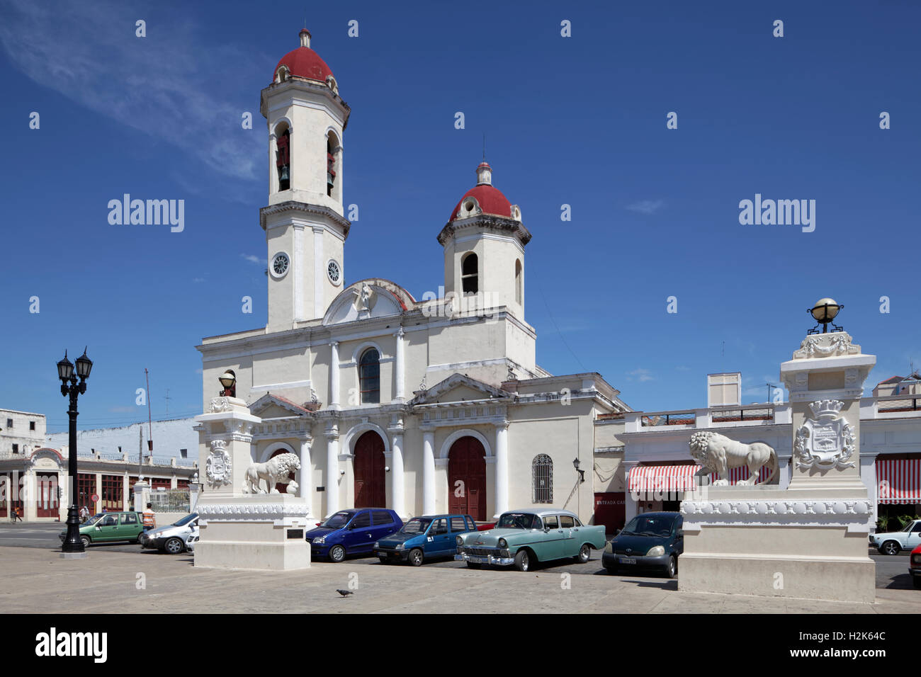 Catedral De La Purísima Concepción am Parque Jose Marti, Dom, Altstadt Zentrum, Cienfuegos, Provinz Cienfuegos, Kuba Stockfoto