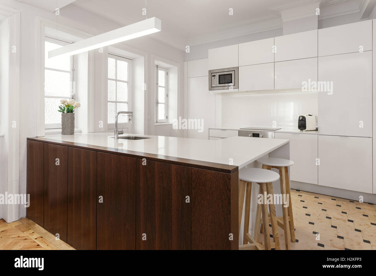 Theke Bar Kuche – Caseconrad.com