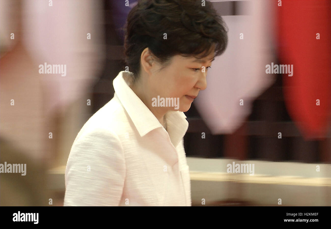 Park Geun-Hye, Präsident von Südkorea, kommt für ein Willkommens-Dinner auf dem Verband Südostasiatischer Nationen (ASEAN) Gipfel die laotische Hauptstadt Vientiane. Stockfoto