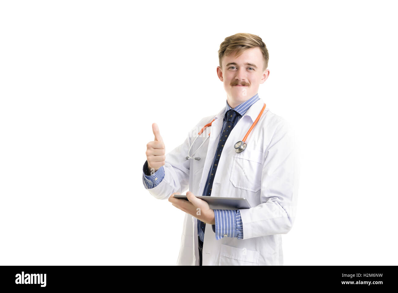 Arzt-Arzt-Mann auf weißem Hintergrund mit Beschneidungspfad Stockfoto