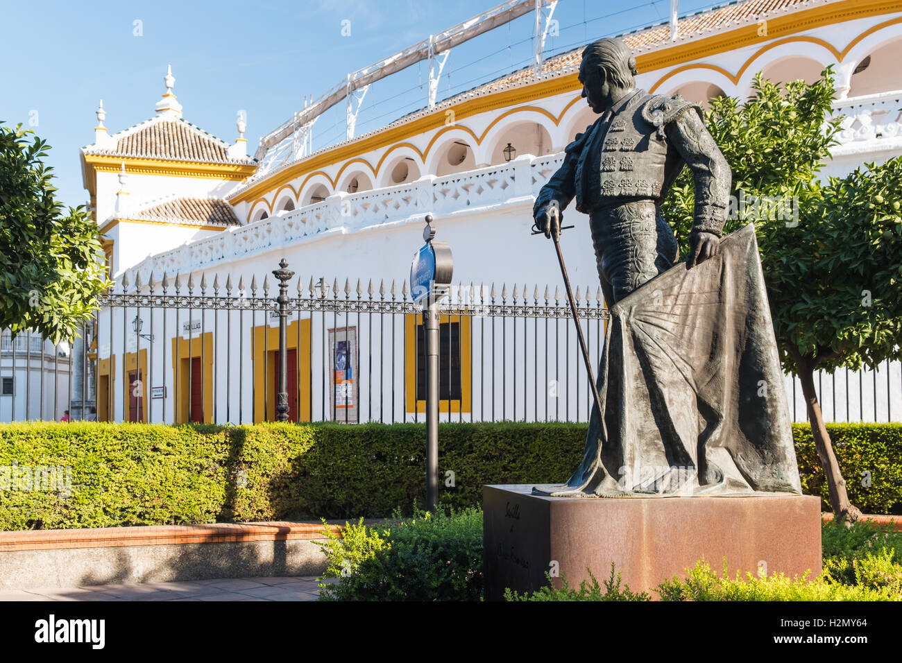 Statue von Matador außerhalb Stierkampfarena, Sevilla, Spanien. Stockfoto